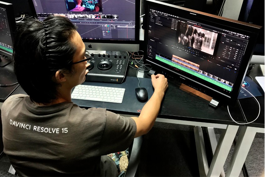 For color grading room with Davinci Resolve