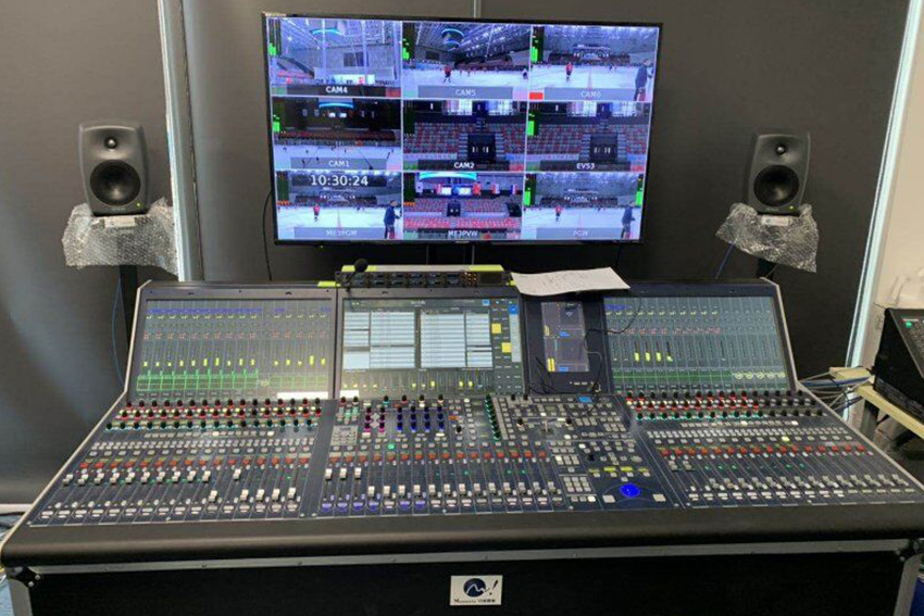 Konvision 42inch FHD broadcast monitors being applied for "2019 Ice Hockey World Championship" of CCTV5 live broadcast